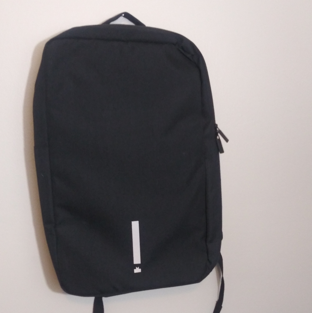 Michael strahan reflective backpack